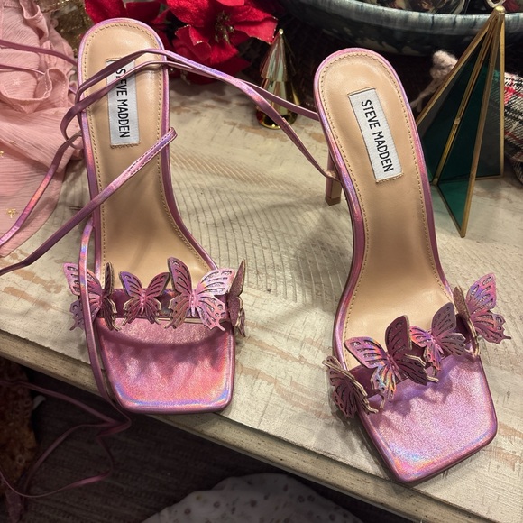 Steve Madden Shoes - Steve Madden Iridescent Pink Butterfly Heels
